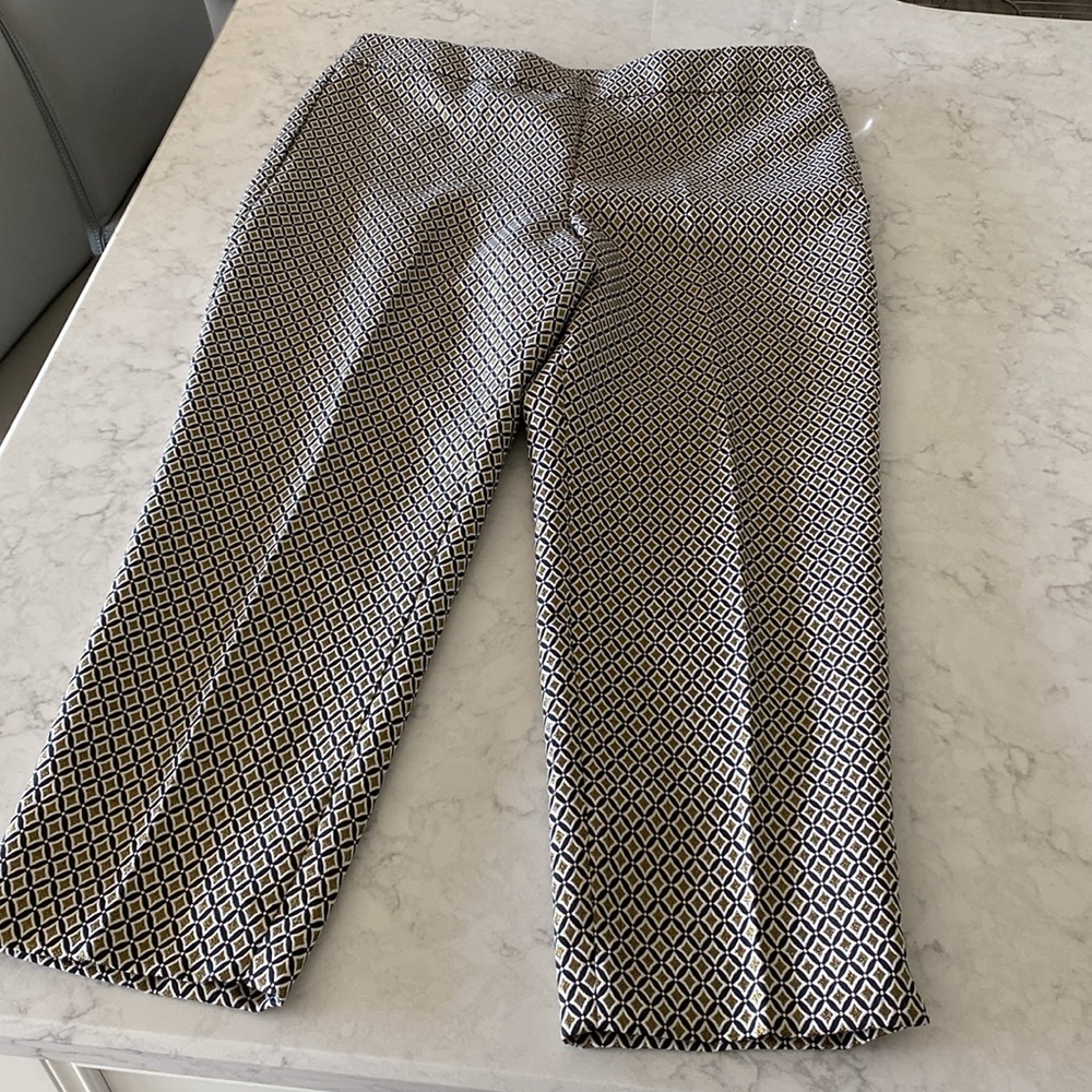 Talbots dressy capris size 16 NWT